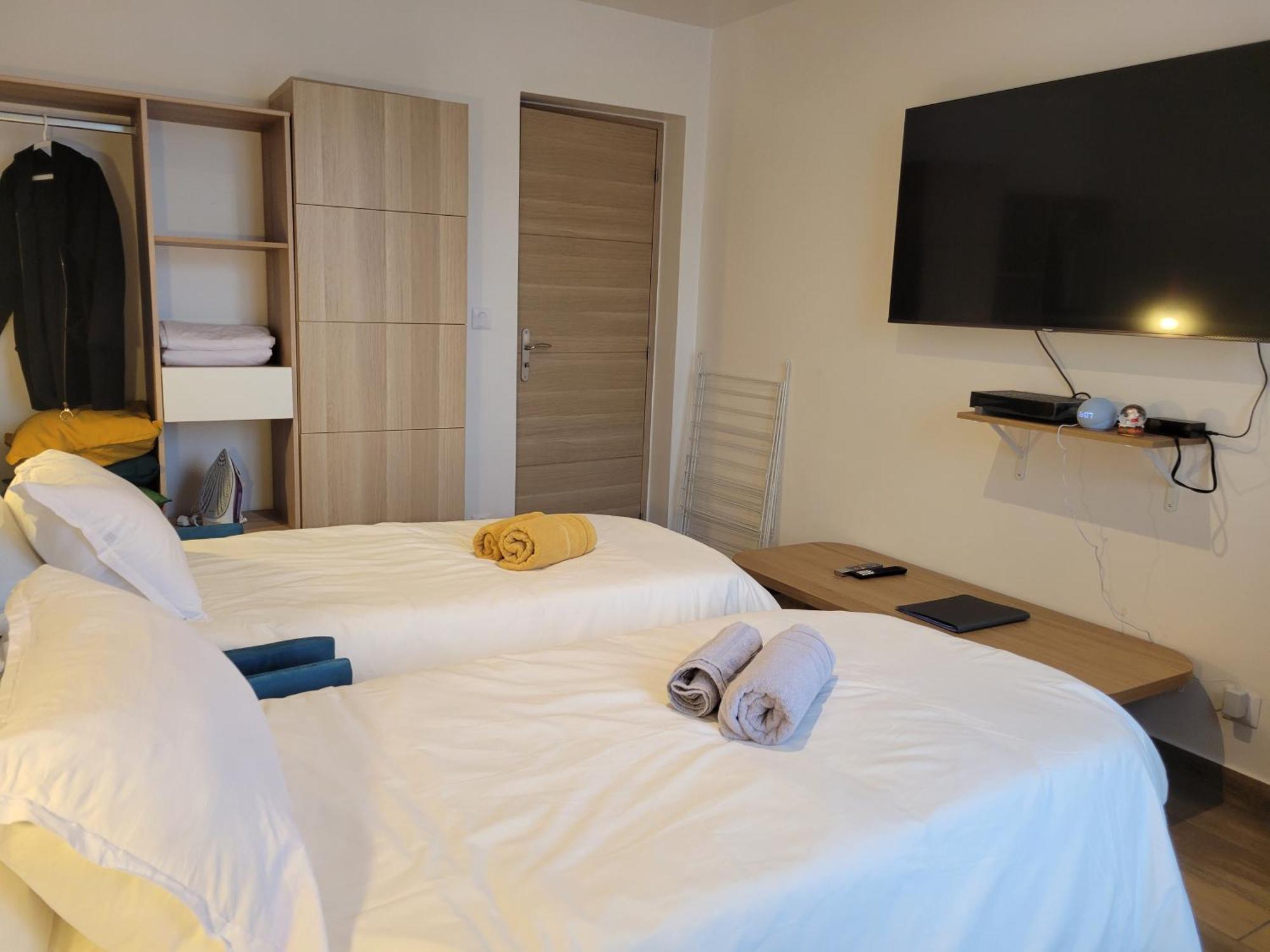 Amazing Apartment A Stone'S Throw From The City Of Lights - Paris Clichy Zewnętrze zdjęcie