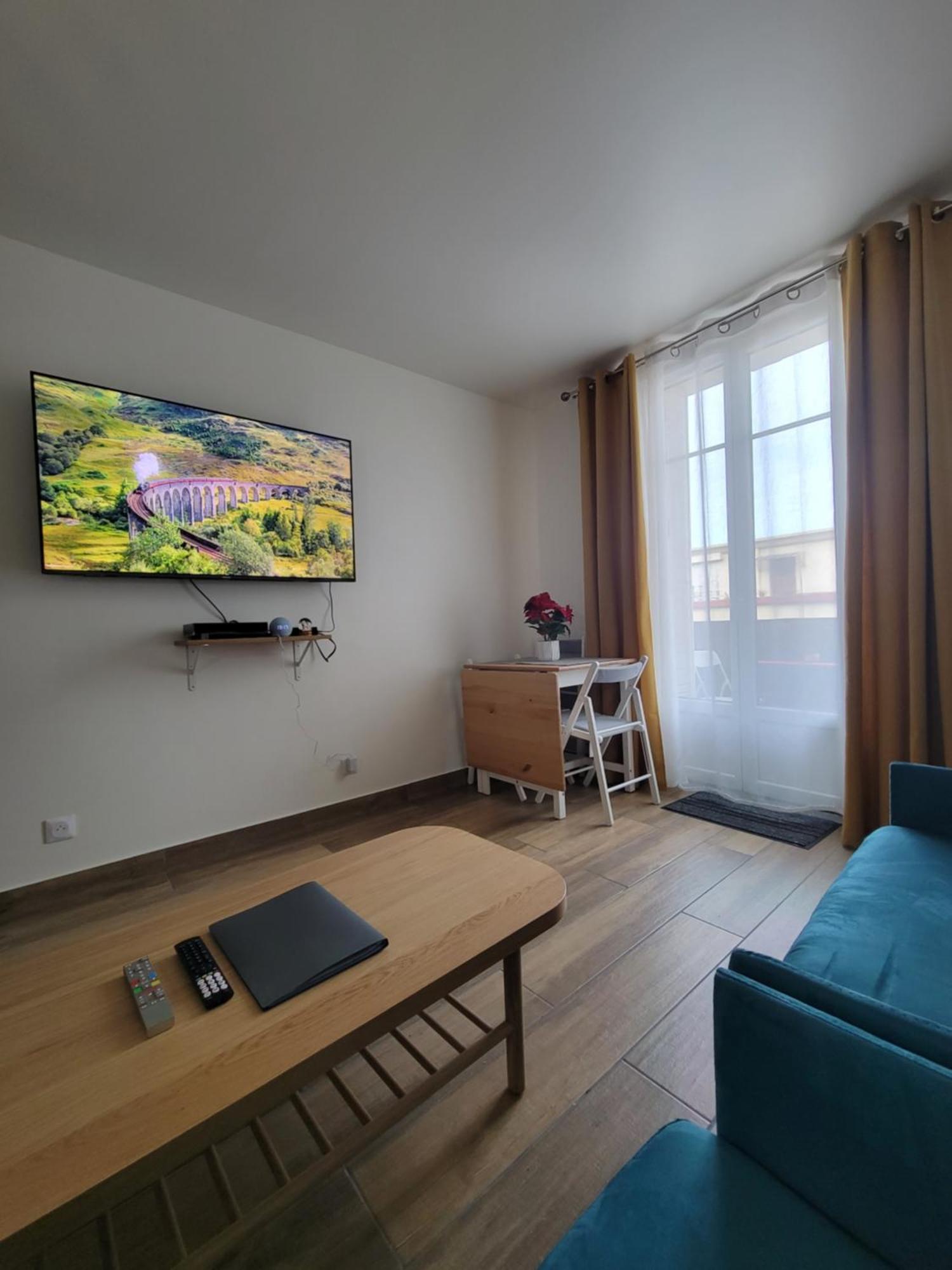 Amazing Apartment A Stone'S Throw From The City Of Lights - Paris Clichy Zewnętrze zdjęcie